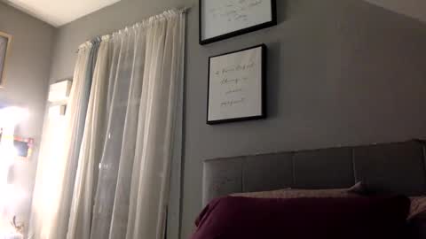 Snapshot of saggy888 chatting on September 10, 2025, 4:45 am MistressLady online show from September 10, 2025, 4:45 am