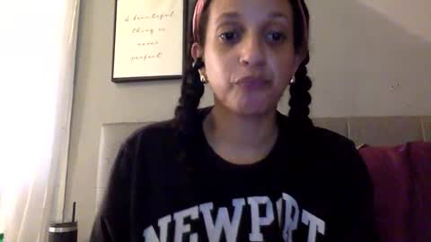 Snapshot of saggy888 chatting on September 26, 2025, 10:47 pm MistressLady online show from September 26, 2025, 10:47 pm