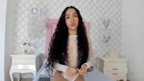 Cattleya online show from March 12, 2025, 11:53 am