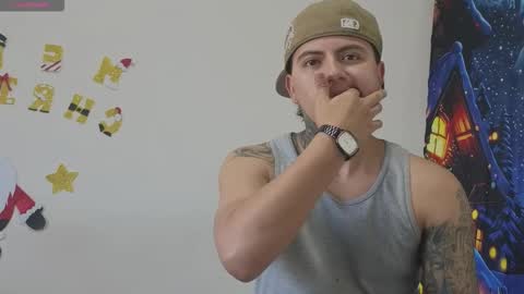 Sahara y Thiago online show from December 14, 2025, 11:48 am