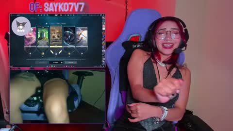 OF 15 off -  online show from January 15, 2025, 11:30 pm