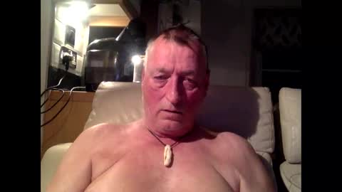 Snapshot of sail_naked chatting on December 18, 2025, 9:10 pm sail_naked online show from December 18, 2025, 9:10 pm