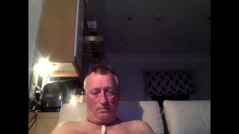 Snapshot of sail_naked chatting on March 22, 2026, 7:17 pm sail_naked online show from March 22, 2026, 7:17 pm