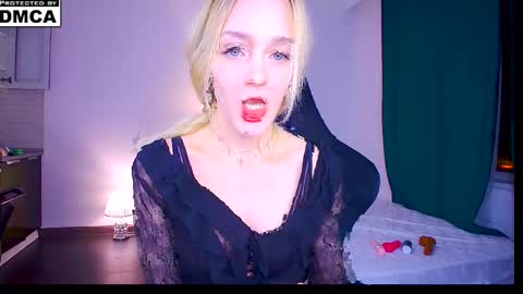 Sofia online show from May 22, 2026, 10:15 pm