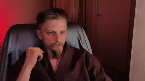 saint__vicious online show from March 12, 2025, 8:31 pm