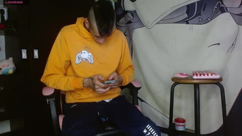 Snapshot of saint_boyy chatting on September 24, 2025, 9:01 am saint boy online show from September 24, 2025, 9:01 am