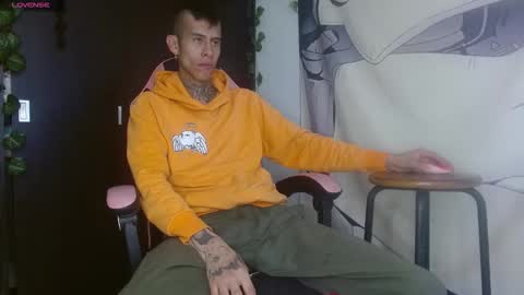 Snapshot of saint_boyy chatting on September 29, 2025, 7:08 pm saint boy online show from September 29, 2025, 7:08 pm