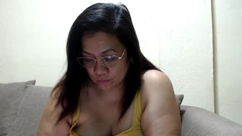 saint_flowerxxx online show from January 4, 2025, 6:19 pm