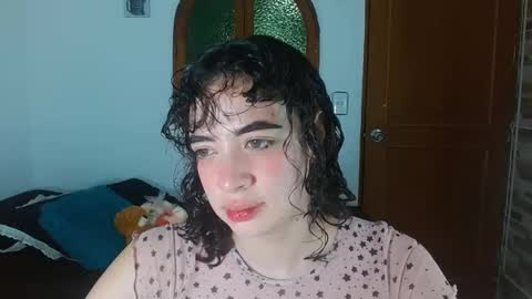 crisma online show from September 17, 2025, 8:32 pm