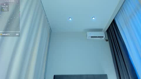 ur Vanessa  online show from November 26, 2025, 1:01 pm