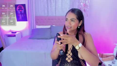 Salura online show from April 30, 2026, 8:57 pm