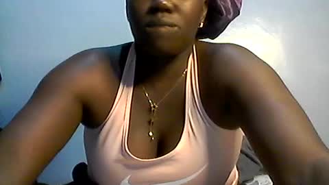 Snapshot of salmah2 chatting on July 7, 2026, 7:51 pm salmah2 online show from July 7, 2026, 7:51 pm