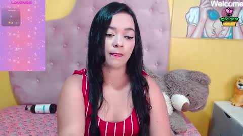 Snapshot of salome_franco chatting on March 4, 2025, 7:43 pm Sofii online show from March 4, 2025, 7:43 pm