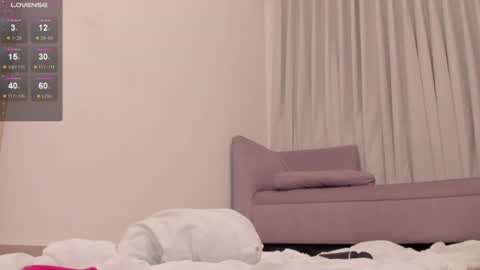 Snapshot of salome_velour chatting on June 27, 2026, 12:44 pm Salome velour online show from June 27, 2026, 12:44 pm