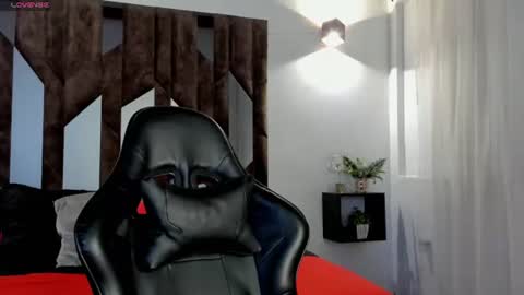 salome_white1 online show from July 7, 2026, 12:42 pm