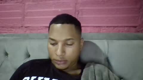 Snapshot of salomoon23 chatting on January 18, 2025, 11:43 am INSTAGRAM luis1pedraza online show from January 18, 2025, 11:43 am