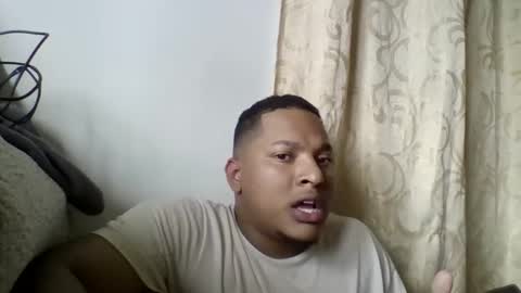 Snapshot of salomoon23 chatting on October 5, 2025, 6:50 pm INSTAGRAM luis1pedraza online show from October 5, 2025, 6:50 pm