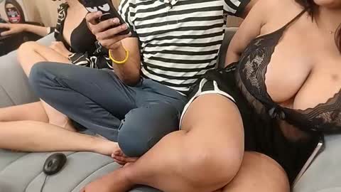 Snapshot of saloni_india chatting on March 27, 2026, 4:51 pm saloni_india online show from March 27, 2026, 4:51 pm