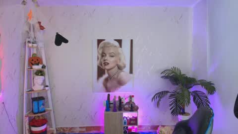 SALOME online show from April 12, 2026, 12:10 pm