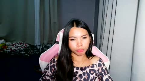 Snapshot of salted_charamel chatting on June 17, 2026, 4:52 pm Marah online show from June 17, 2026, 4:52 pm
