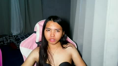 Snapshot of salted_charamel chatting on June 28, 2026, 7:53 pm Marah online show from June 28, 2026, 7:53 pm