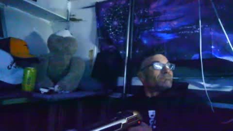 saltwaterweapon online show from May 26, 2026, 9:38 am
