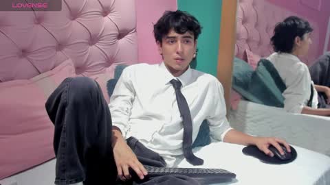 Snapshot of salvatore_monterey chatting on December 10, 2024, 12:06 am salvatore online show from December 10, 2024, 12:06 am