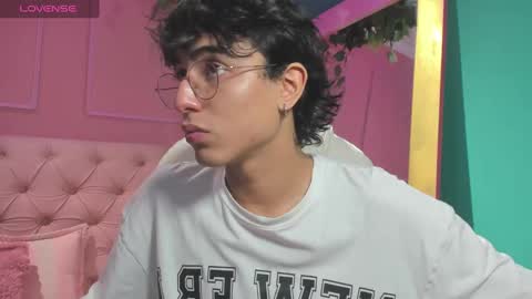 Snapshot of salvatore_monterey chatting on December 30, 2024, 11:49 pm salvatore online show from December 30, 2024, 11:49 pm