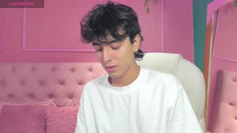 Snapshot of salvatore_monterey chatting on January 2, 2025, 10:55 pm salvatore online show from January 2, 2025, 10:55 pm