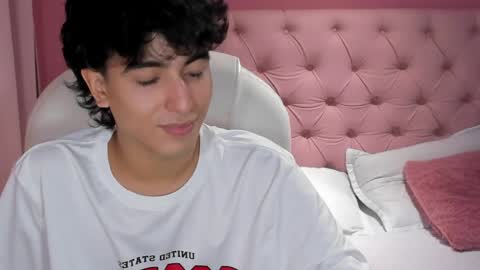 Snapshot of salvatore_monterey chatting on January 26, 2025, 11:29 pm salvatore online show from January 26, 2025, 11:29 pm