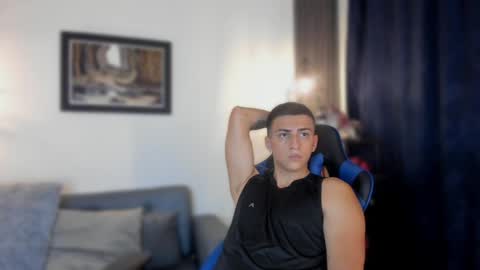 Snapshot of salvatore_romanoo chatting on February 1, 2025, 11:16 pm Salvatore online show from February 1, 2025, 11:16 pm