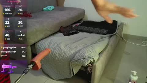 saly_moon1 online show from April 5, 2026, 12:30 am