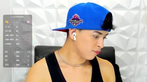 Sam online show from November 7, 2025, 2:39 pm