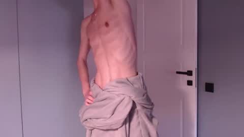 Snapshot of sam_skywalker chatting on July 13, 2026, 11:35 am sam_skywalker online show from July 13, 2026, 11:35 am