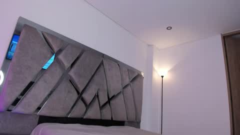 samaay_ online show from February 14, 2026, 11:34 pm