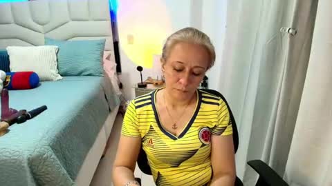 Snapshot of samanta_stone69 chatting on June 23, 2026, 11:36 pm Samanta Stone online show from June 23, 2026, 11:36 pm