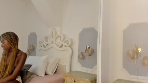 Snapshot of samantamarquez chatting on February 9, 2025, 1:33 am Samanta online show from February 9, 2025, 1:33 am