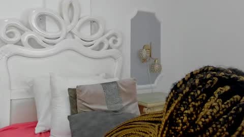 Snapshot of samantamarquez chatting on February 13, 2025, 10:33 pm Samanta online show from February 13, 2025, 10:33 pm