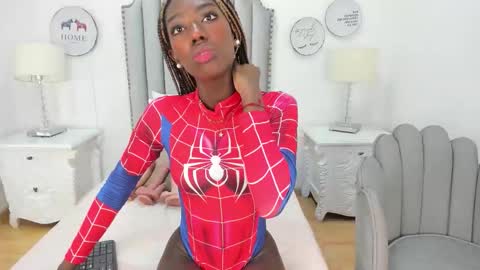 Snapshot of samantamarquez chatting on October 11, 2025, 7:45 pm Samanta online show from October 11, 2025, 7:45 pm