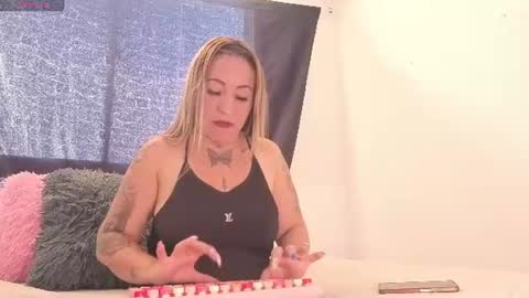 Snapshot of samantamaturehot chatting on July 6, 2026, 7:49 pm Samanta... online show from July 6, 2026, 7:49 pm