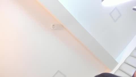 SAMANTA  online show from March 3, 2025, 6:04 am