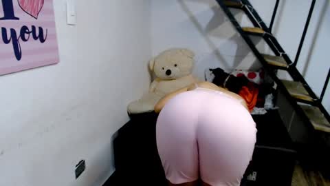 samantha online show from February 4, 2025, 1:45 am