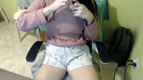 samantha_699 online show from July 8, 2026, 11:58 am
