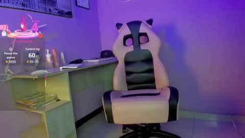 Samantha  online show from March 12, 2025, 4:56 pm