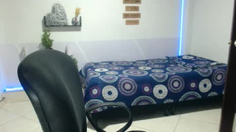 sammy online show from November 10, 2025, 10:42 pm