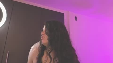 samantha_blow online show from May 6, 2026, 4:08 am