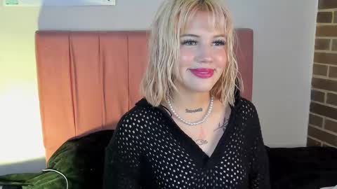 samantha_browwnn online show from February 7, 2026, 7:45 am