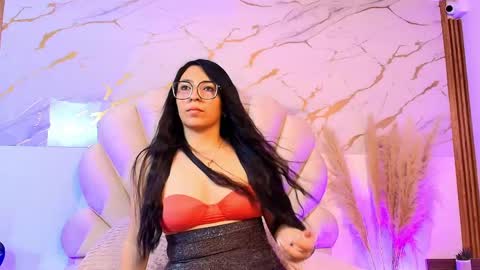 Snapshot of samantha_diamont chatting on April 15, 2026, 7:43 pm Samantha Diamont online show from April 15, 2026, 7:43 pm