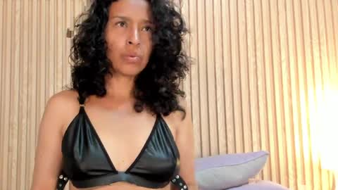 samantha_duart3 online show from April 7, 2026, 11:54 am