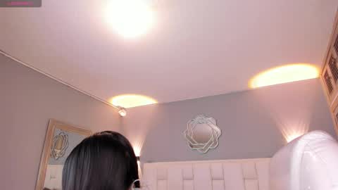  Samanthaa online show from January 17, 2026, 11:48 am